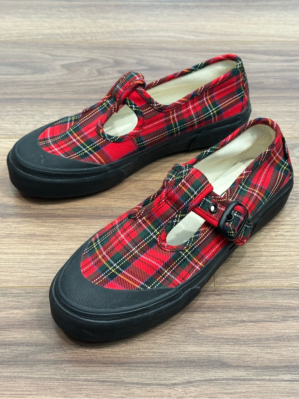 Vans Women’s Style 93 Plaid Mary Jane Sneaker in Plaid Red + Black Tartan - 8.5